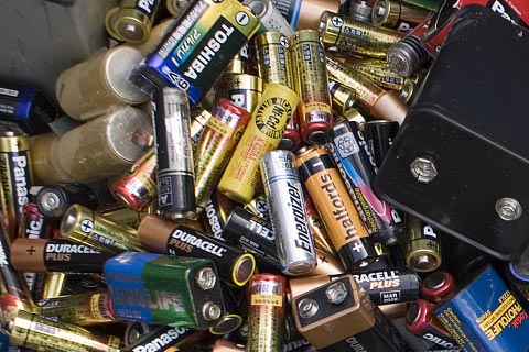 废旧电池回收价值_比克锂电池回收_蓄电池回收多少钱